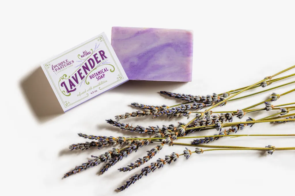 botanical_soap_bar_slanted_sleeve_web.webp
