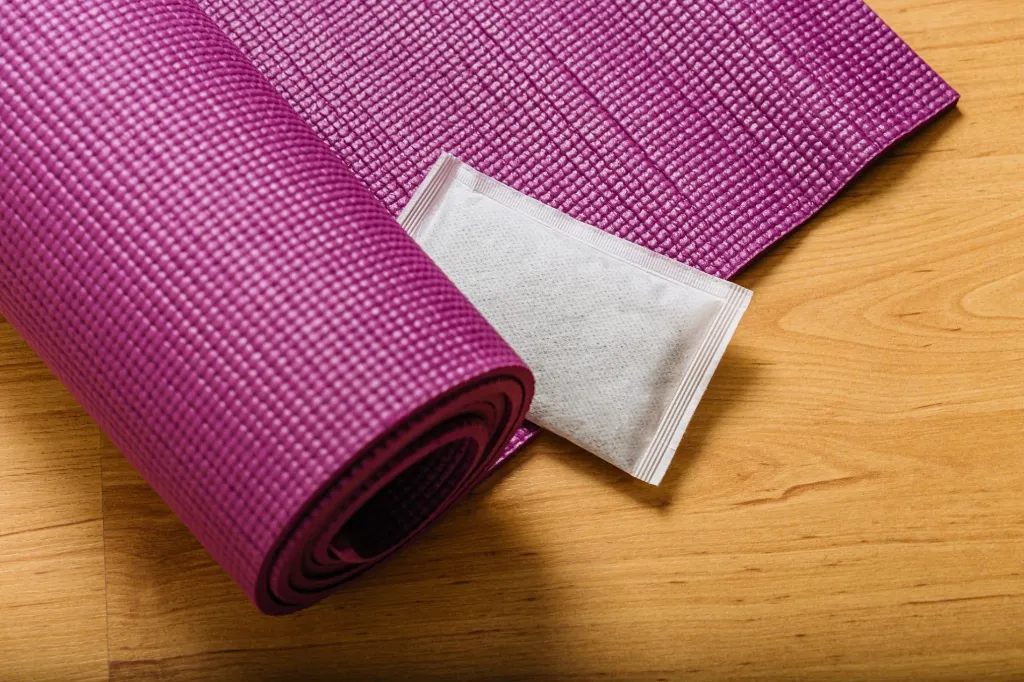 yoga_mat_purple_web.webp